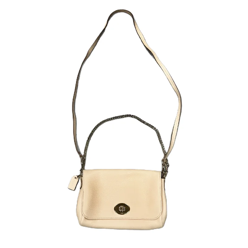 Ladies Coach crossbody bags with a wide - width strap for comfortCrossbody Designer By Coach, Size: Small