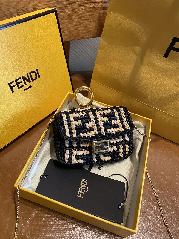 Fendi Sunshine Shopper bags with a structured silhouette and a magnetic - snap closureWF -  Fendi Bag - 454