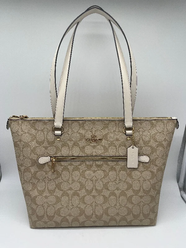 Coach bags with a patent - leather finish for a shiny and sophisticated appearanceHandbag Designer By Coach, Size: Large