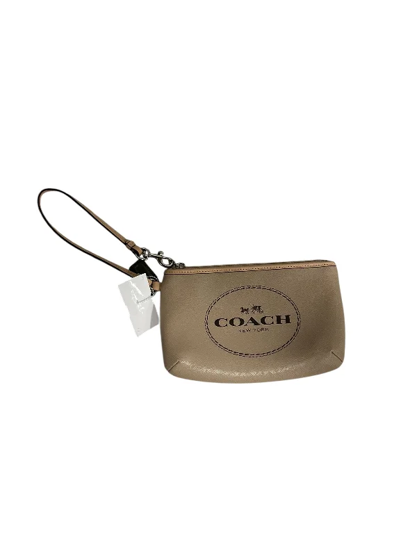 Coach bags with a back - zip pocket for storing valuables securelyWristlet Designer By Coach, Size: Medium