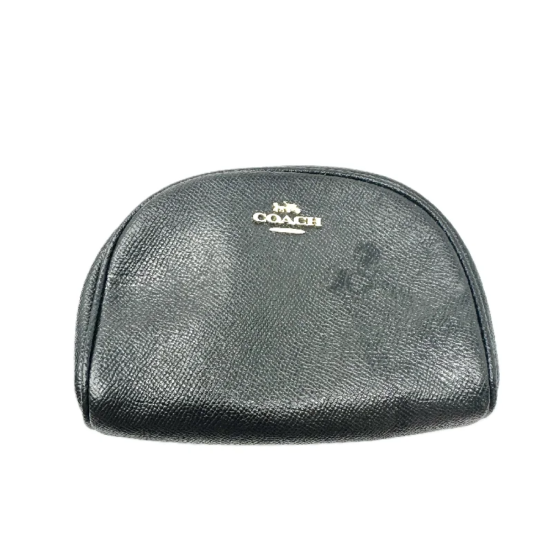 Coach bags with a patent - leather finish for a shiny and sophisticated appearanceMakeup Bag Designer By Coach, Size: Small