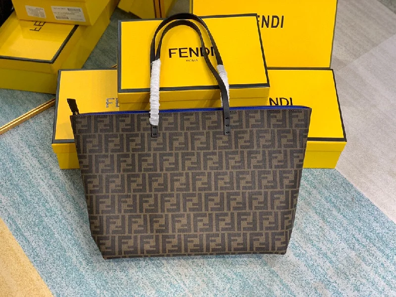 Ladies Fendi Peekaboo bags with a detachable shoulder strap for different carrying optionsWF -  Fendi Bag - 466