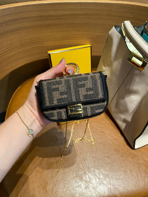 Ladies Fendi Peekaboo bags with a front - pocket organizer for quick access to essentialsWF -  Fendi Bag - 461