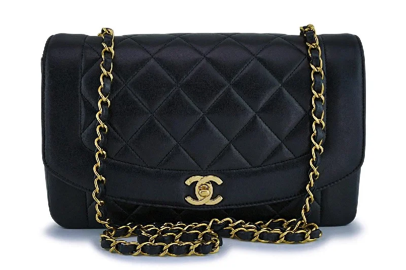 Chanel Chain Strap Handbag for Everyday UseChanel Black Vintage Lambskin Diana Medium Classic Flap Bag 24k GHW