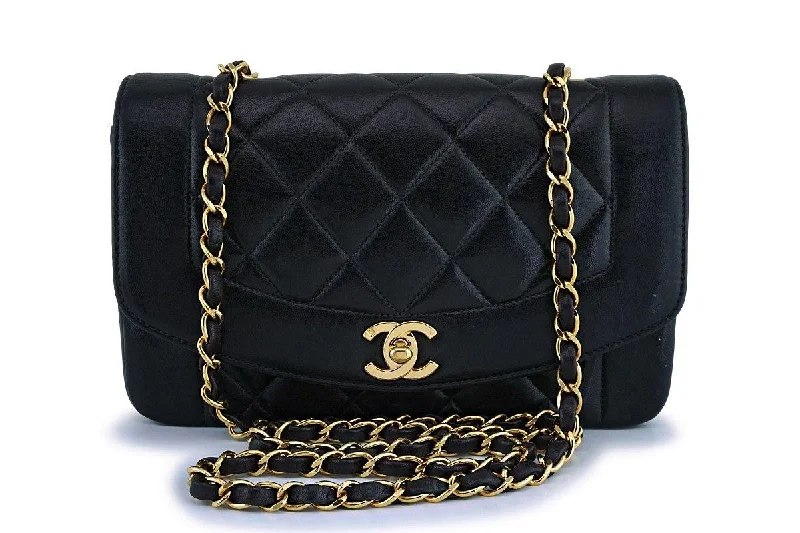 Chanel Chain Strap Handbag for Everyday UseChanel Black Vintage Lambskin Diana Small Classic Flap Bag 24k GHW