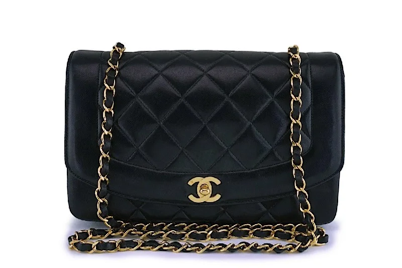 Chanel Chain Strap Handbag for Everyday UseChanel Black Vintage Lambskin Medium Diana Classic Flap Bag 24k GHW