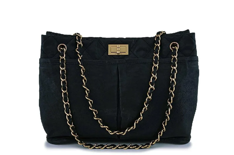 Chanel Vintage Inspired Handbag for Retro LoversChanel Black Washed Calfskin Pocket Reissue Tote Bag GHW