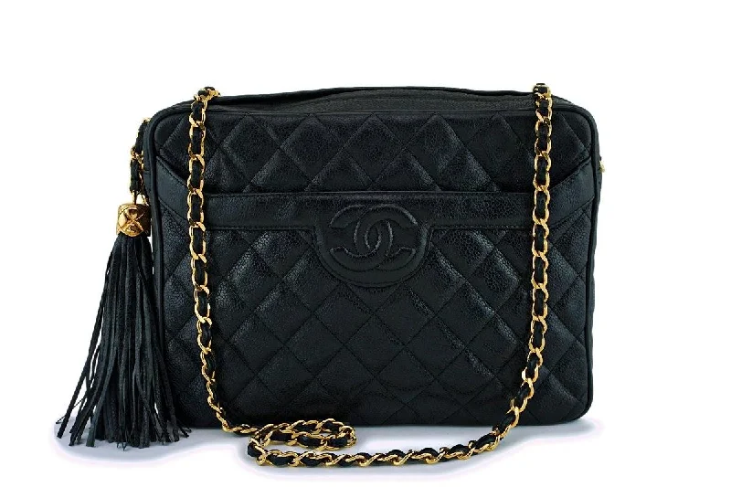 Chanel Handbag with Adjustable Strap for ComfortChanel Vintage Black Caviar Pocket Camera Case Bag 24k GHW